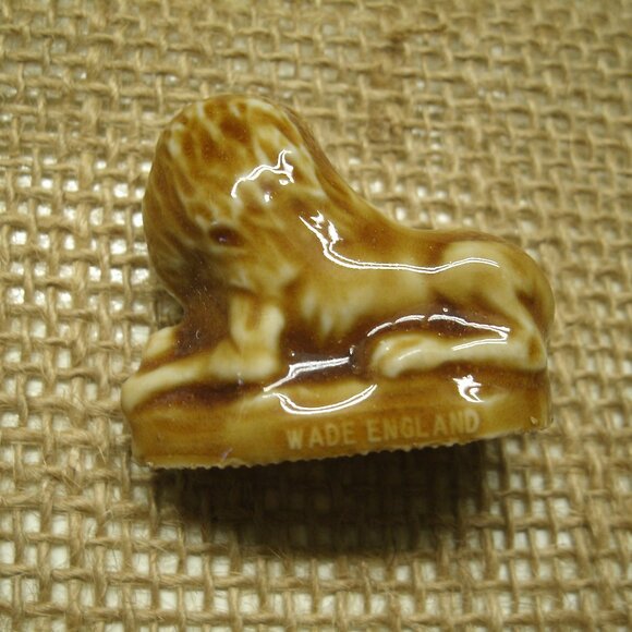 Vintage Wade Whimsies Lion Porcelain Figurine - Picture 11 of 12